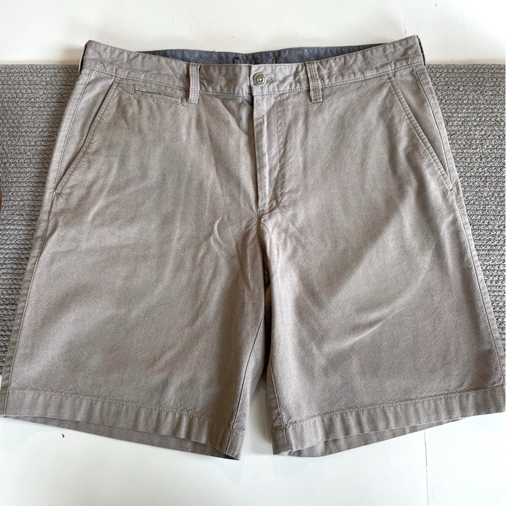L.L.Bean Brown Herringbone Cotton Chino 9” Shorts Size 35W